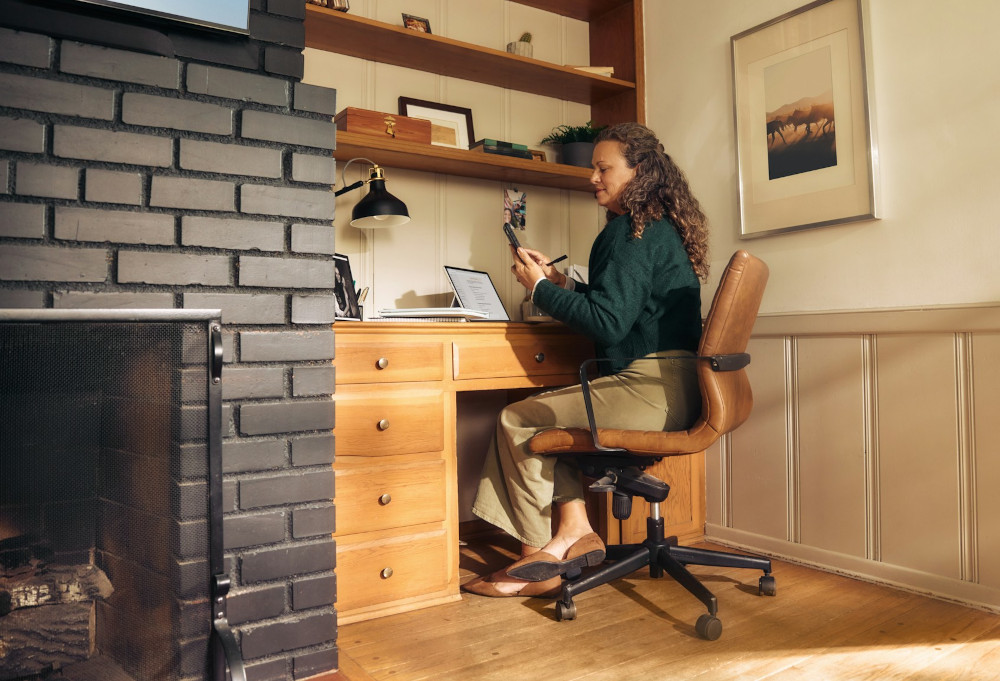 Boost your productivity working from home by not facing a window