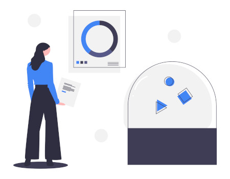 Woman designs a hybrid visual system for effective project management